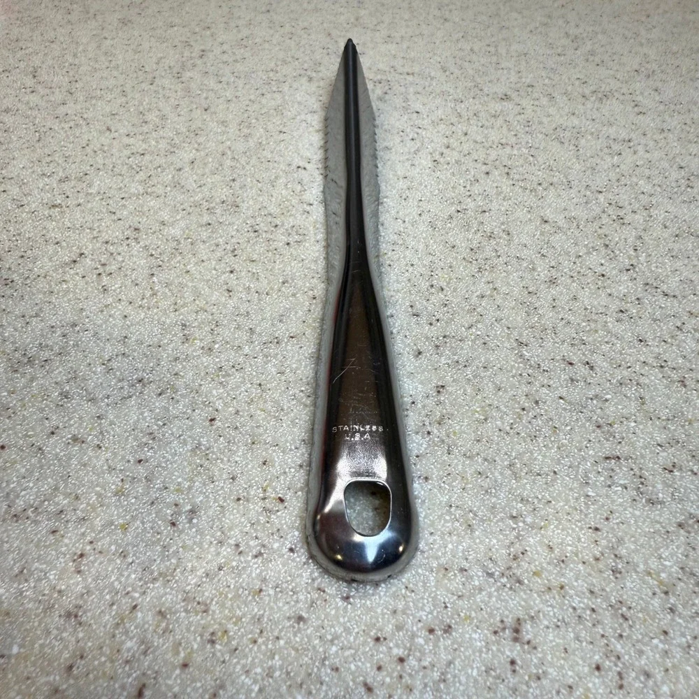 Vintage Quikut Food Decorator Stainless Steel Garnish‎ Tool USA with Box